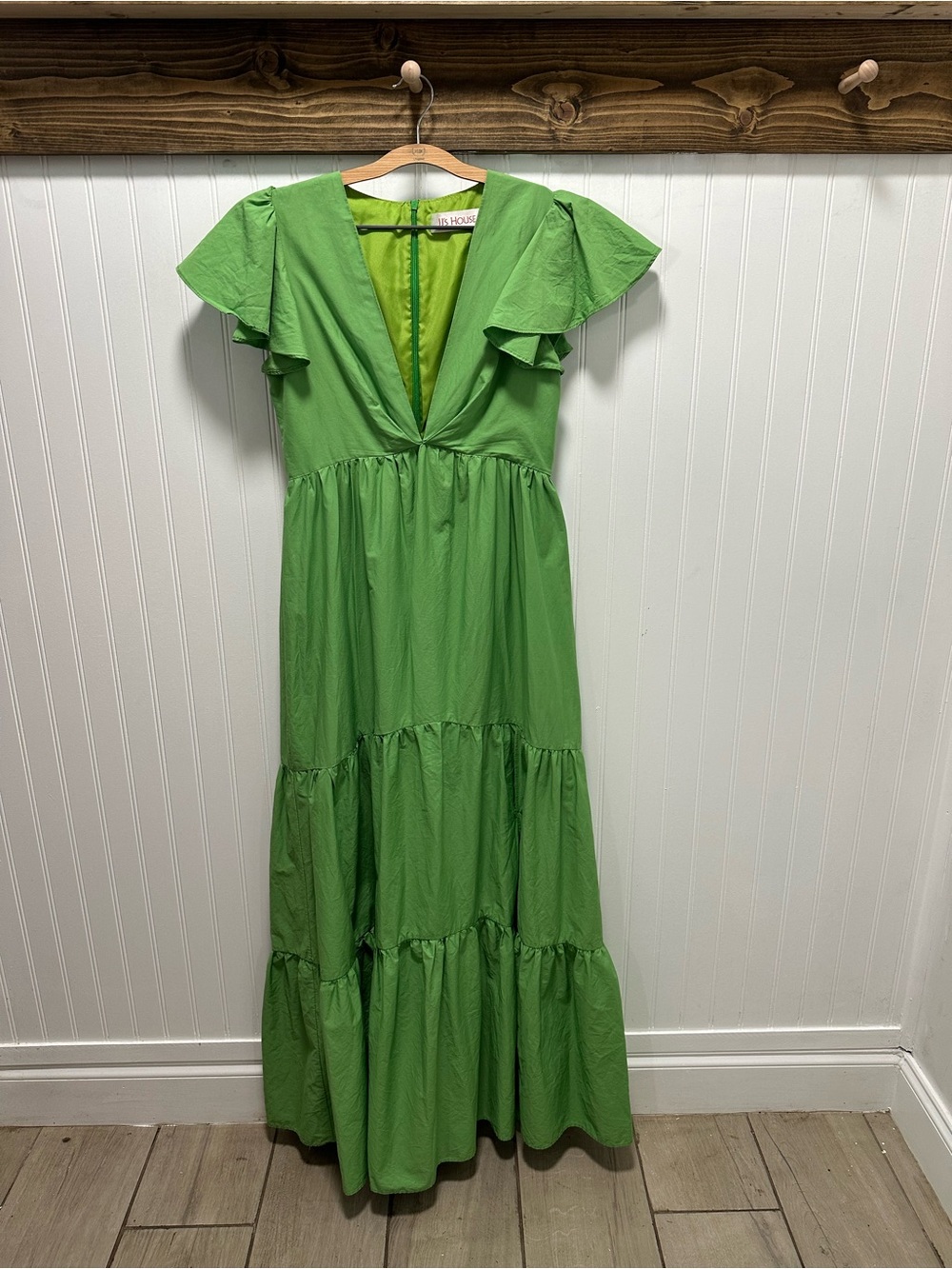 JJs House Green Flutter-Sleeve Maxi Dress Sz s see pics for measurements